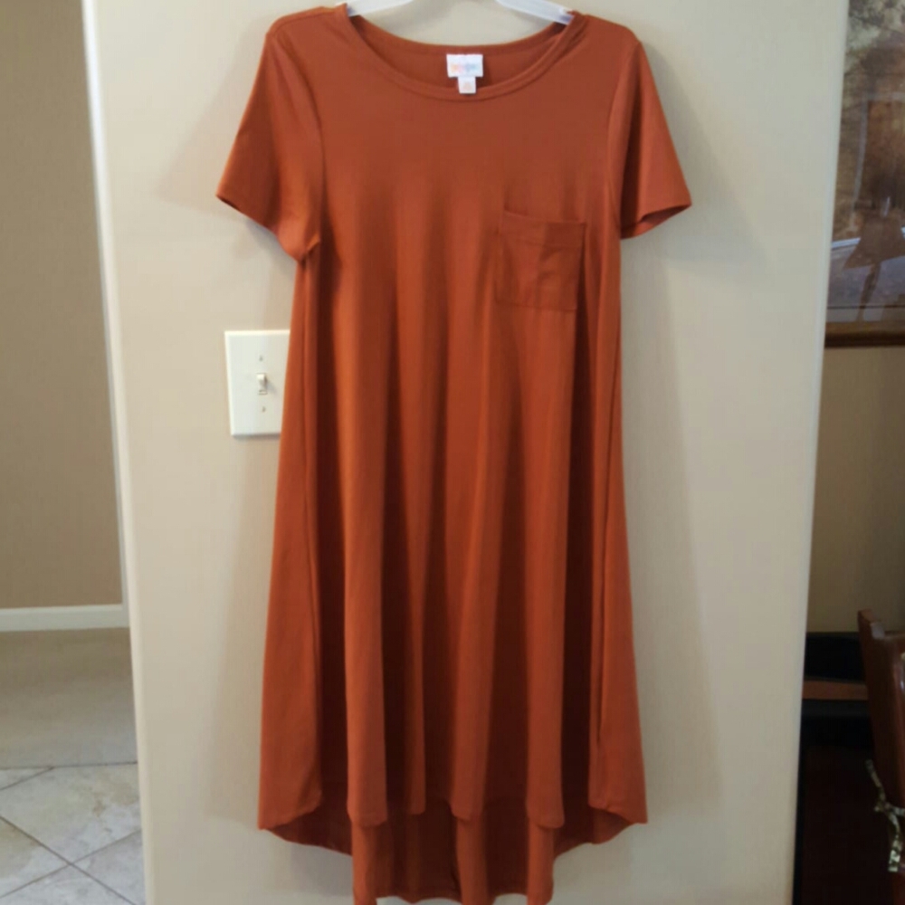 Lularoe Carly. EUC.